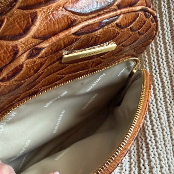 Brahmin Chelcy Mini Backpack Honey Brown Saratoga Leather + Dust Bag - Picture 14 of 16